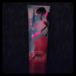 Paris amour body cream